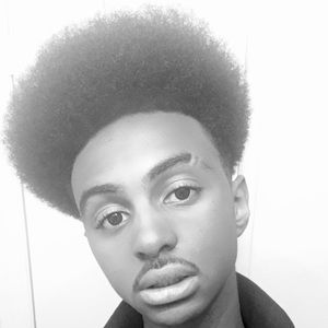 Meet your Posher, Langston